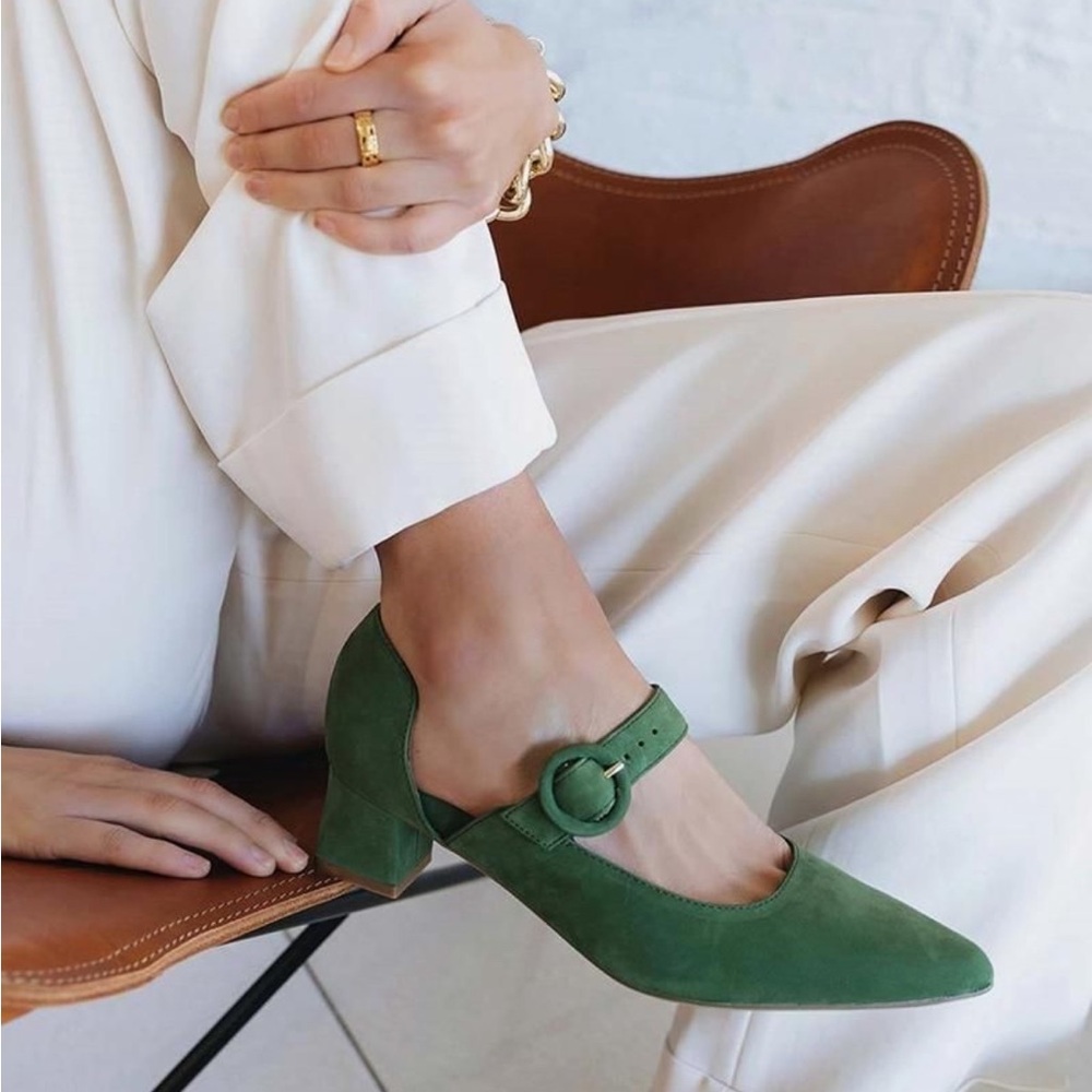 Elegant Green Suede Heels